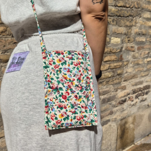 PORTA MÓVIL ESTAMPADOS SURTIDOS